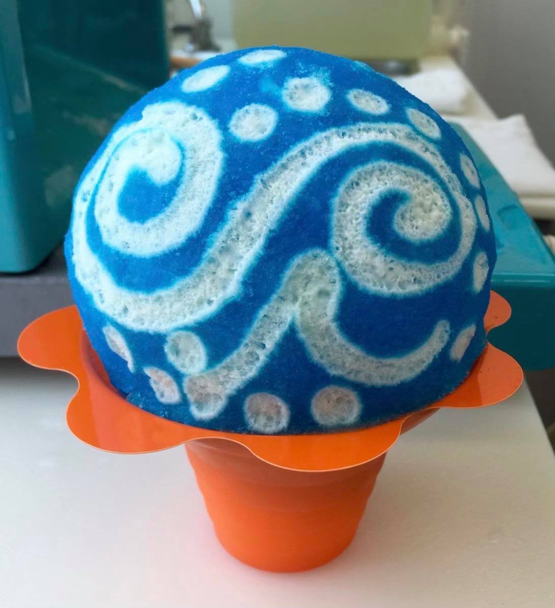 Large Loco Ice cup with multiple flavors